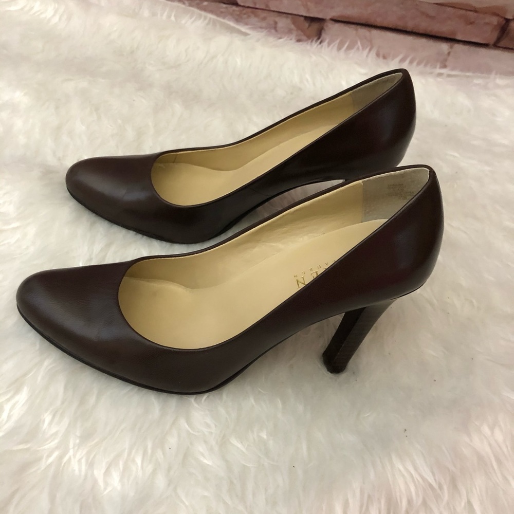 Ralph Lauren Sabrina leather pum size 5.5